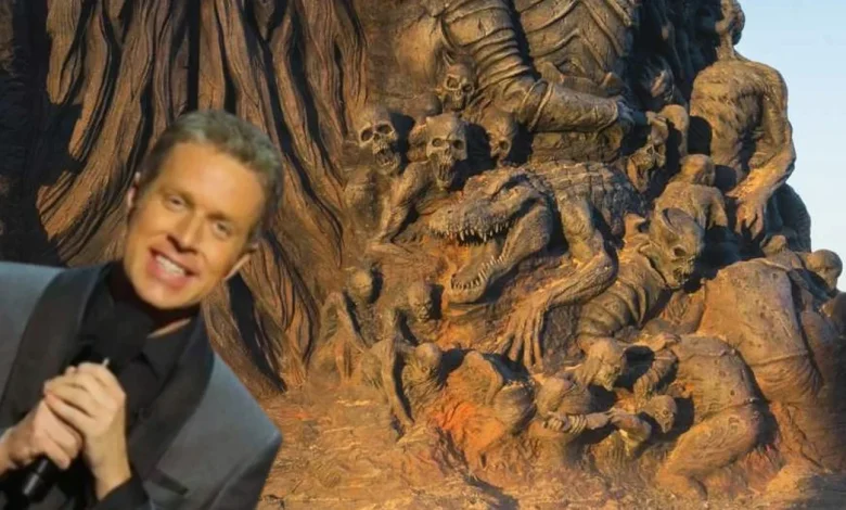 The Game Awards' Geoff Keighley teases announcement by placing a whopping demon-covered statue in the desert