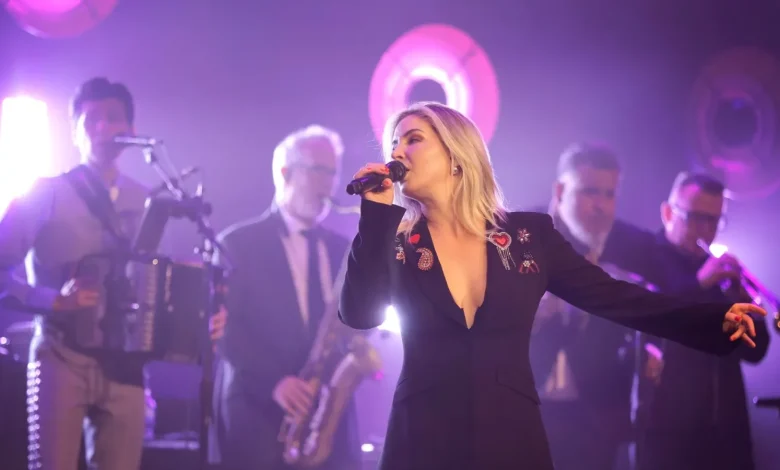 The Mavericks Kick Off Emotional Two-Night Tribute to Raul Malo in Nashville