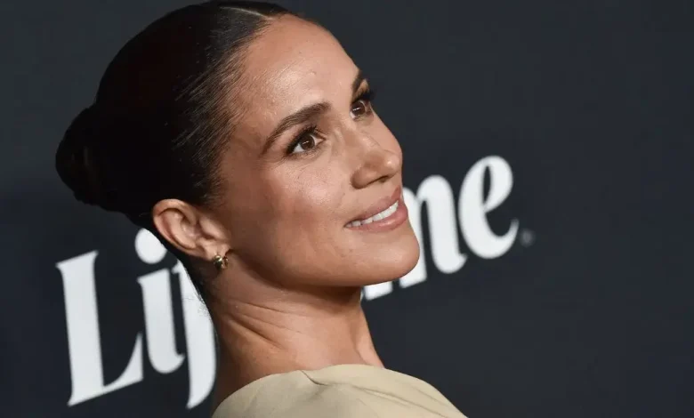 The One Reason Meghan Markle Has Been 'Totally Blacklisted' From 'Vogue' After Her 'Harper's BIZARRE' Cover Chat