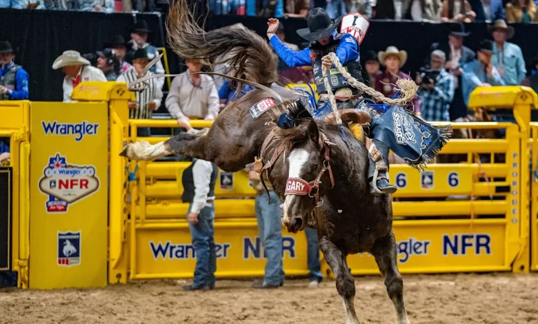 The Saddle Bronc Riding World Title Race Is Closer Than Ever After Round 6