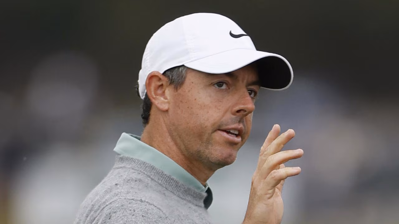 The one man not cheering a final-day McIlroy miracle