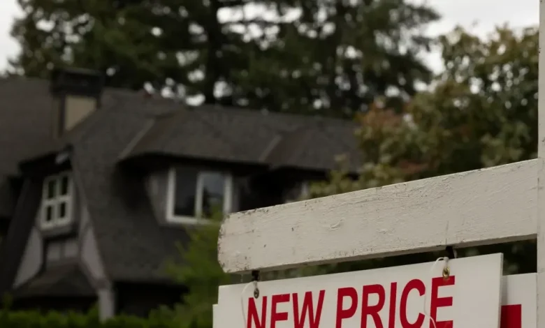 The ‘Great Housing Reset’ is coming: Income growth will outpace home-price growth in 2026, Redfin forecasts