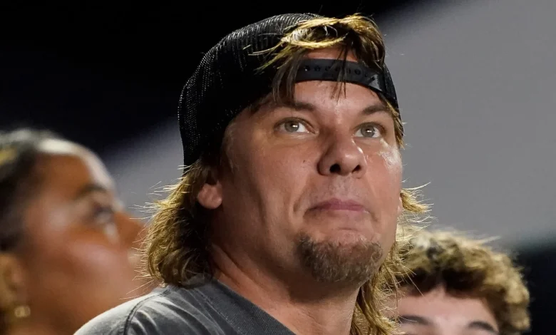 Theo Von weighs in on Lane Kiffin’s decision, describes Ole Miss fans’ efforts to keep him