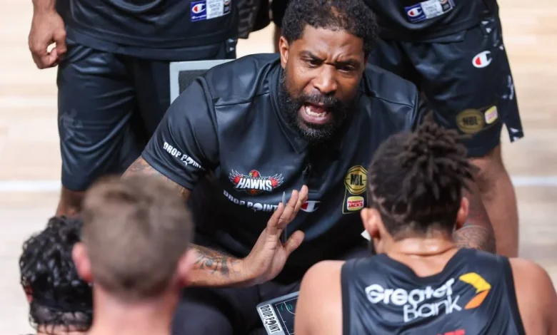 'They don't fear us': Illawarra Hawks in crisis mode ahead of Bullets game