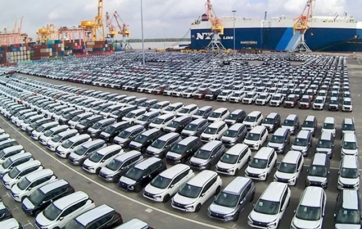 Thị trường xe ô tô nhập khẩu Việt Nam đạt 8,5 tỷ USD từ đầu năm đến nay