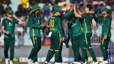 Thick fog causes toss delay