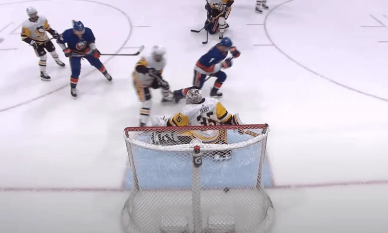 Three Takeaways: New Second Line Shines in Islanders Win | NYHN+