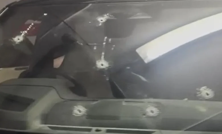 Tirotean en Orihuela Costa al jefe de una banda que extorsionó a clubes cannábicos de la Vega Baja