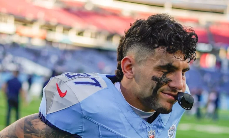 Titans Rookie WR Carted Off vs. Jaguars