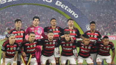Torcedores do Flamengo se rendem a jogador: 'Nunca criticado'