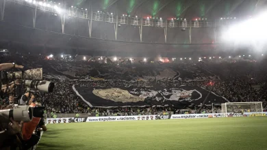 Torcida do Vasco esgota ingressos para jogo de volta da final da Copa do Brasil contra o Corinthians