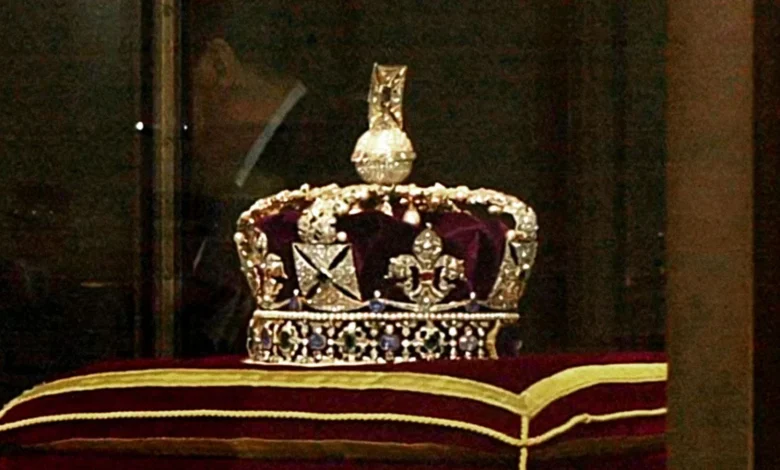 Tower of London closed after display case containing Crown Jewels defaced