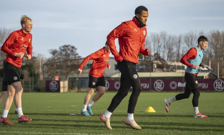 Training Gallery: Cods prepare for Newport trip