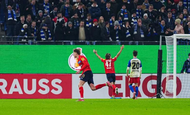 Traum-Freistoß und Elferschießen: Hamburger SV stolpert im Pokal-Nervenkrimi über Kiel