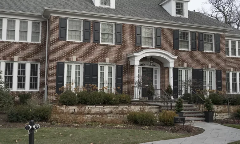 Trente-cinq ans plus tard, la nouvelle déco de la demeure de Maman, j’ai raté l’avion déprime les fans