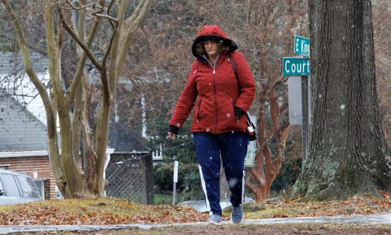 Triangle schools announce delays due to potential for icy roads. Here’s the list