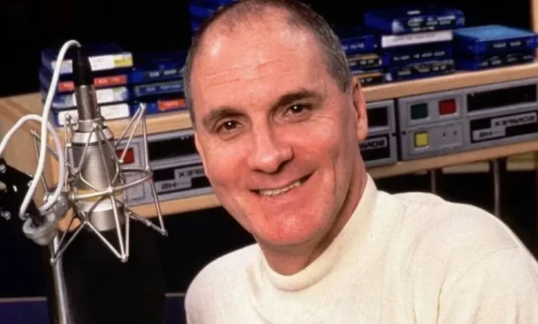 Tributes pour in after legendary BBC Radio 2 presenter dies