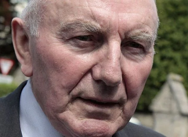 Tributes to former Fine Gael Minister Paddy Cooney who has died aged 94