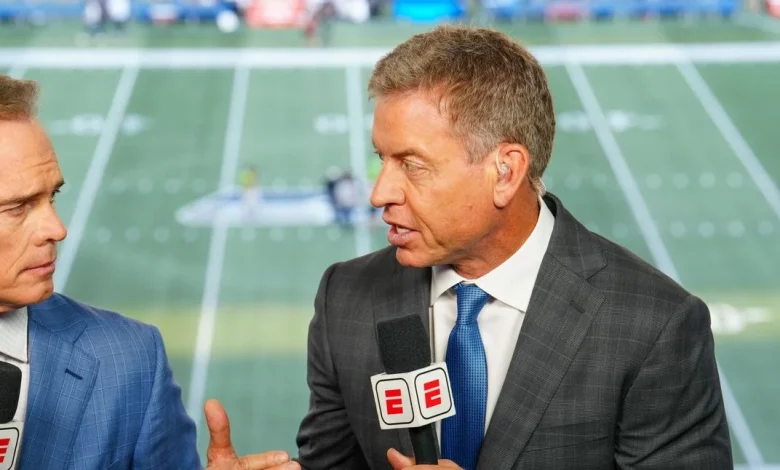 Troy Aikman considered retiring from broadcasting after Super Bowl XLII