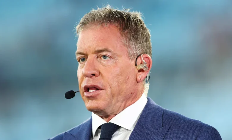 Troy Aikman just piled on Eagles fans' frustration with Jake Elliott