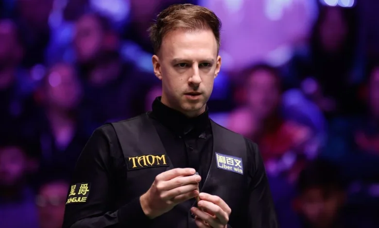 Trump And Robertson Set For Semi-Final Showdown