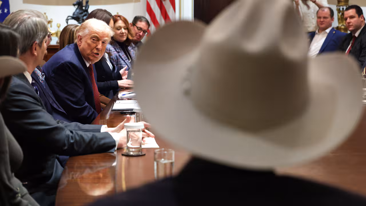 Trump geeft Amerikaanse boeren eenmalige 'brugbetaling' van miljarden dollars