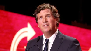 Tucker and the Right