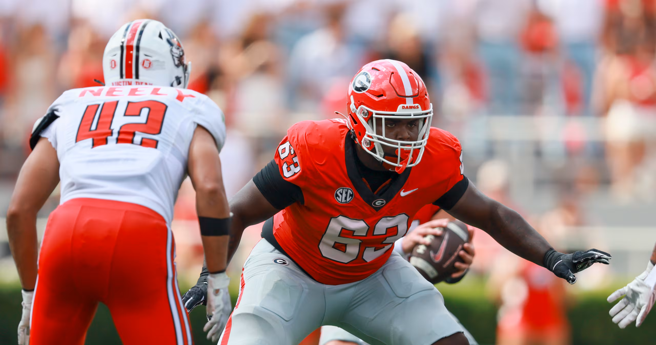 Two Georgia football players arrested on shoplifting charges