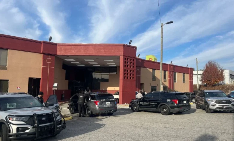 Two arrested after BSO descends on Red Carpet Inn for domestic dispute in Macon