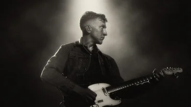 Tyler Childers Announces 2026 ‘Snipe Hunt’ Tour Featuring Jon Batiste, Evan Honer & More