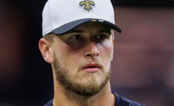 Tyler Shough Throws for 272 yards, TD in win