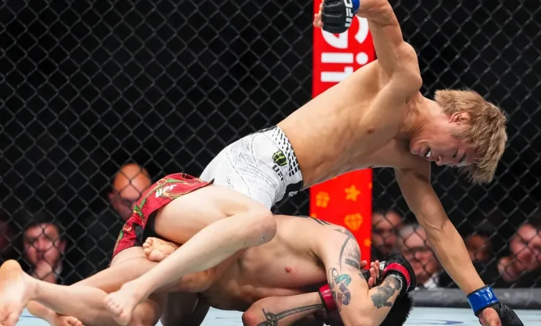 UFC 323 video: Tatsuro Taira stops Brandon Moreno with vicious ground and pound attack
