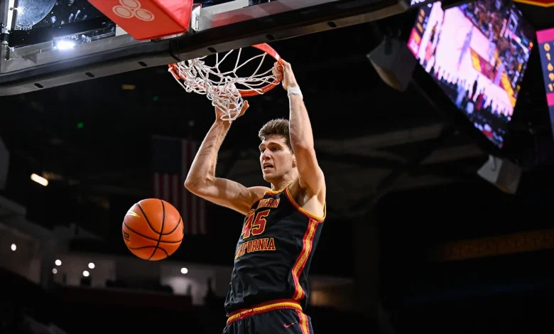 USC Men's Basketball Heads To San Diego To Face Toreros