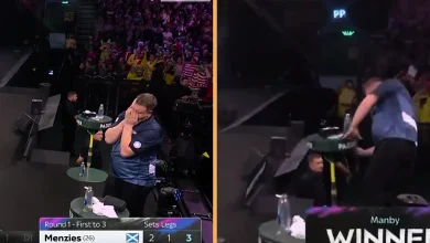 Ugly Scenes As Cameron Menzies Loses His Cool Over On Ally Pally Stage