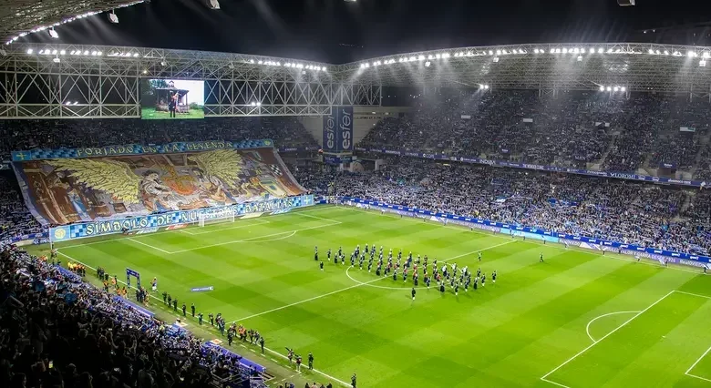 Un Tartiere de tensión 'positiva' en un duelo clave para el Oviedo