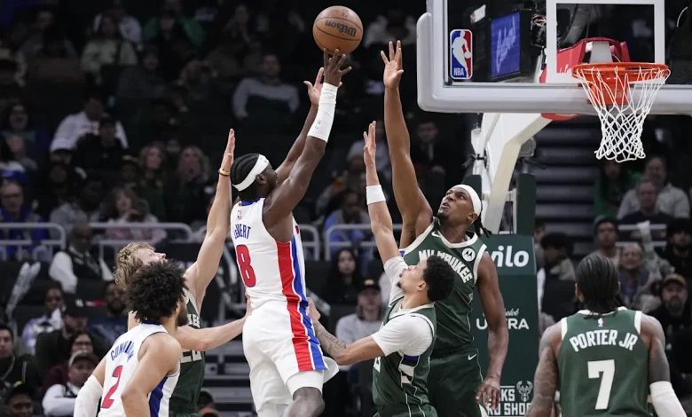 Under the Hood: Game 22 at Bucks – Zone Defense Struggles