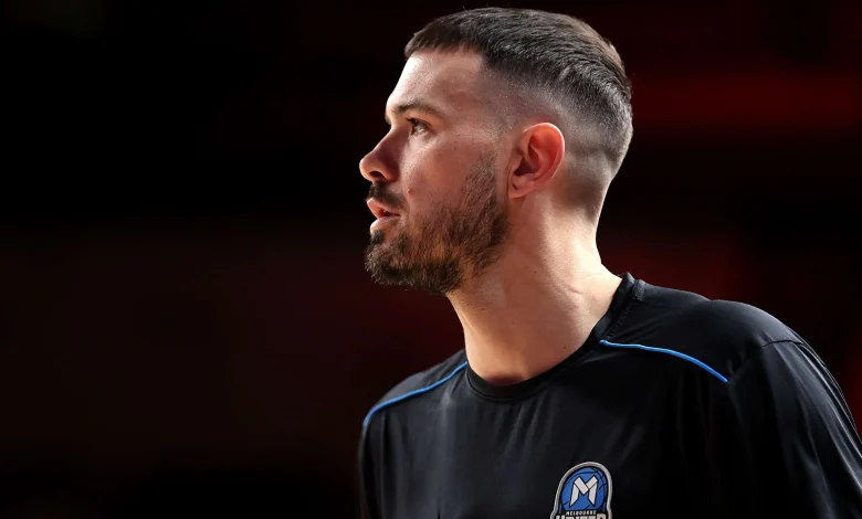 United star to miss Hawks rematch