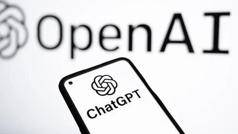 Users worldwide report ChatGPT down