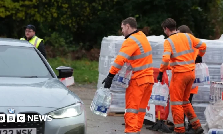 'Utterly useless’: MP says water boss should quit over shortages
