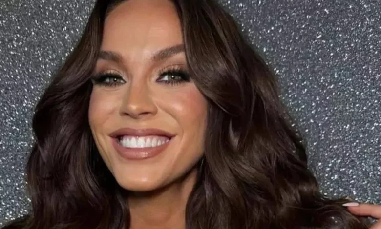 Vicky Pattison's LED helmet helps hormonal hair loss and improves hair growth