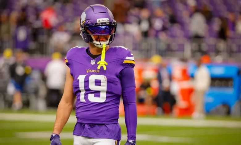 Vikings waive veteran WR Adam Thielen