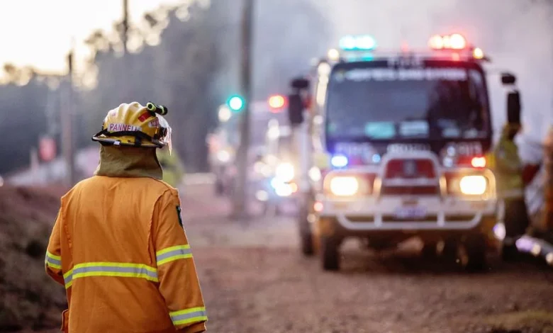 WA Bushfire: West River and Fitzgerald residents urged to still be alert as warning downgraded