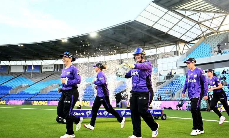 WBBL|11 Hurricanes Squad Announcement vs Melbourne Stars
