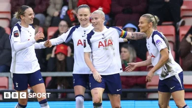WSL LIVE: Manchester United vs Tottenham stream, score & updates after Man City & Chelsea win