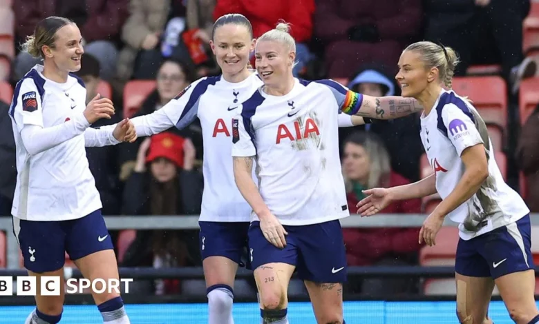 WSL LIVE: Manchester United vs Tottenham stream, score & updates after Man City & Chelsea win