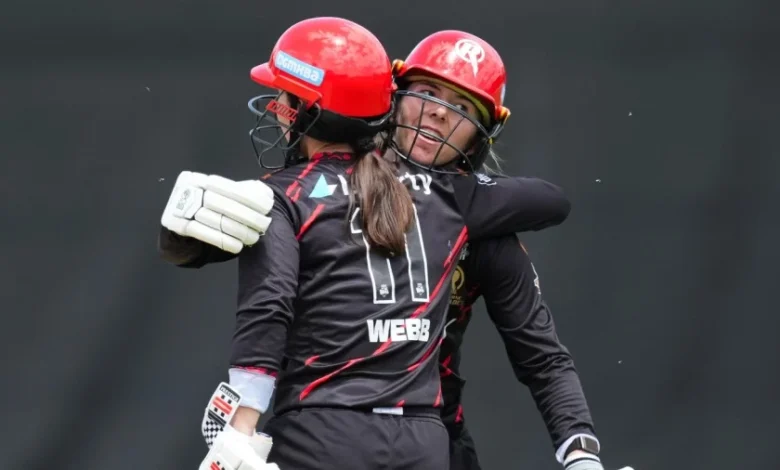 Wareham's all-round show helps Renegades sink Sixers