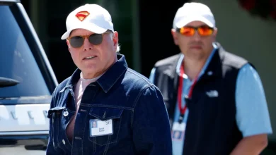 Warner Bros. Empire Hangs in the Balance As Second Round Bids Arrive