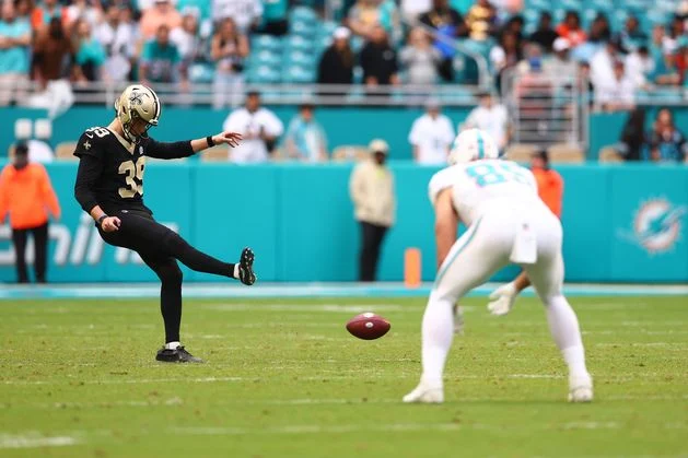 Watch: Ireland’s Charlie Smyth kicks stunning 56-yard field goal on NFL debut for New Orleans Saints