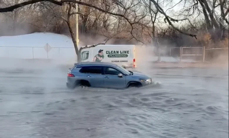 Watermain break closes section of Main Street near Chief Peguis Trail