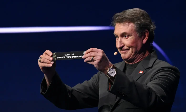 Wayne Gretzky leaves fans baffled after mispronouncing names at World Cup draw